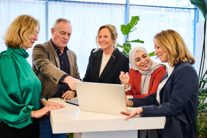 talk-and-trust-extern-onafhankelijk-vertrouwenspersoon-veilige-werkomgeving-advisering-intern-vertrouwenspersoon-tarieven